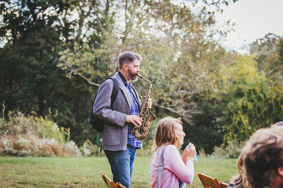 A homespun and rustic wedding on a farm. Cassie Lopez Photography farm weddings, rustic weddings, homegrown weddings, cassie lopez photography