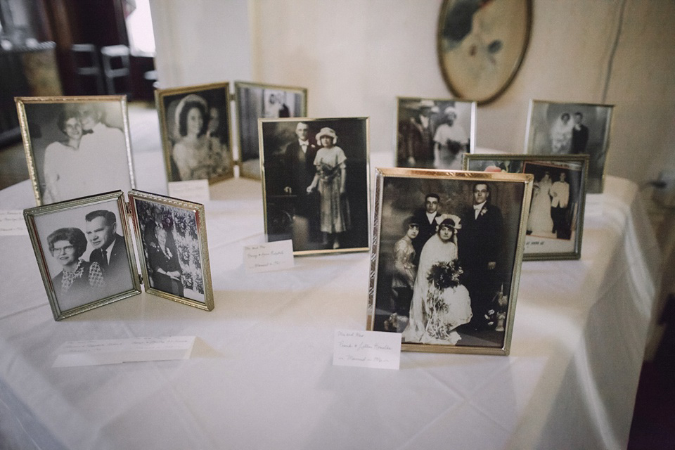 An original 1960s vintage wedding dress worn by Bride Jen for her sweet and stylish Minnesota wedding. Photography by Carla Boecklin. Carla Boecklin photography, Minnesota weddings, 1960's vintage