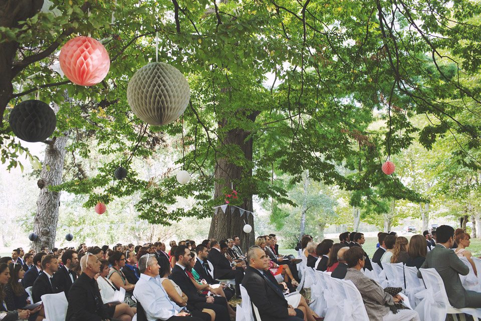 wpid359314 delphine manivet outdoor french wedding hearts on fire photography 40