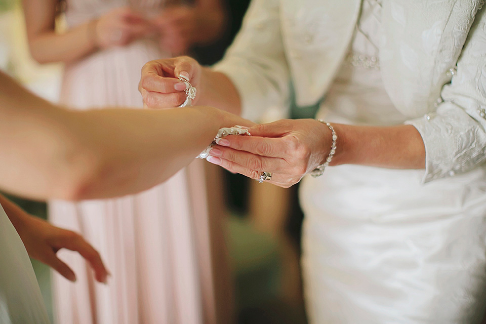 rose pink wedding, dentelle by jenny packham, elegant romantic wedding