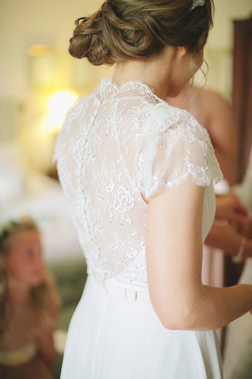 rose pink wedding, dentelle by jenny packham, elegant romantic wedding