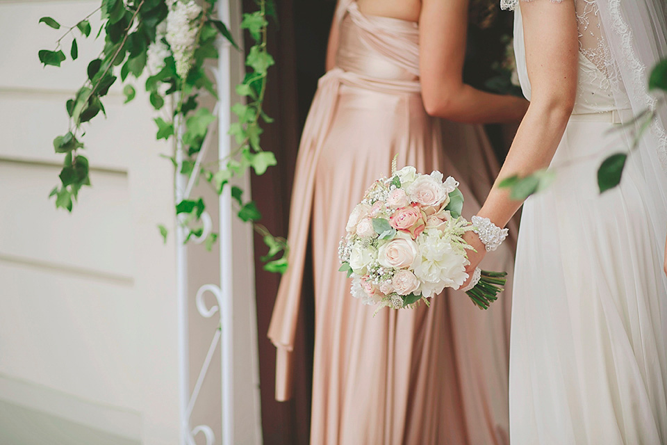 rose pink wedding, dentelle by jenny packham, elegant romantic wedding