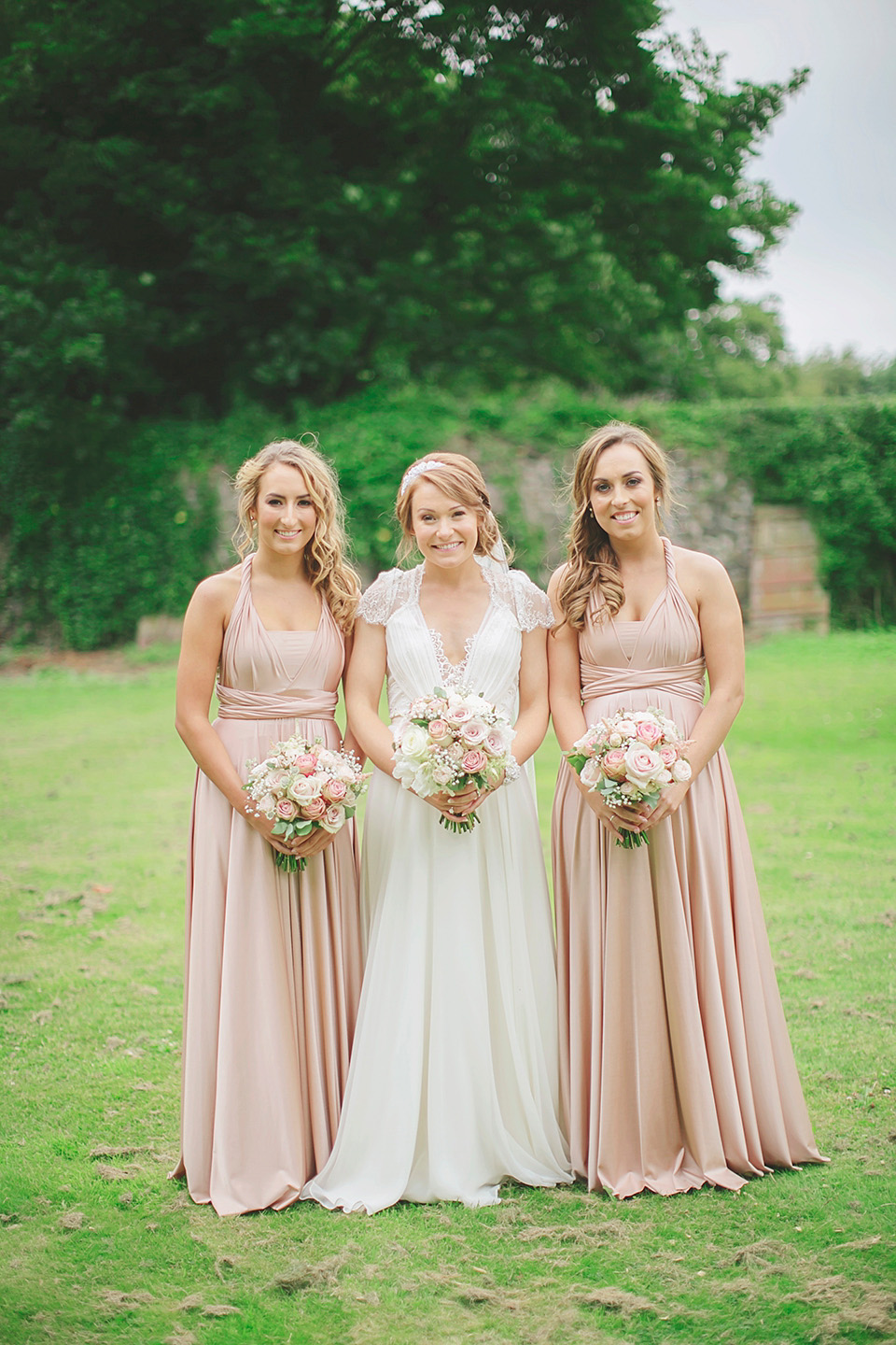 rose pink wedding, dentelle by jenny packham, elegant romantic wedding