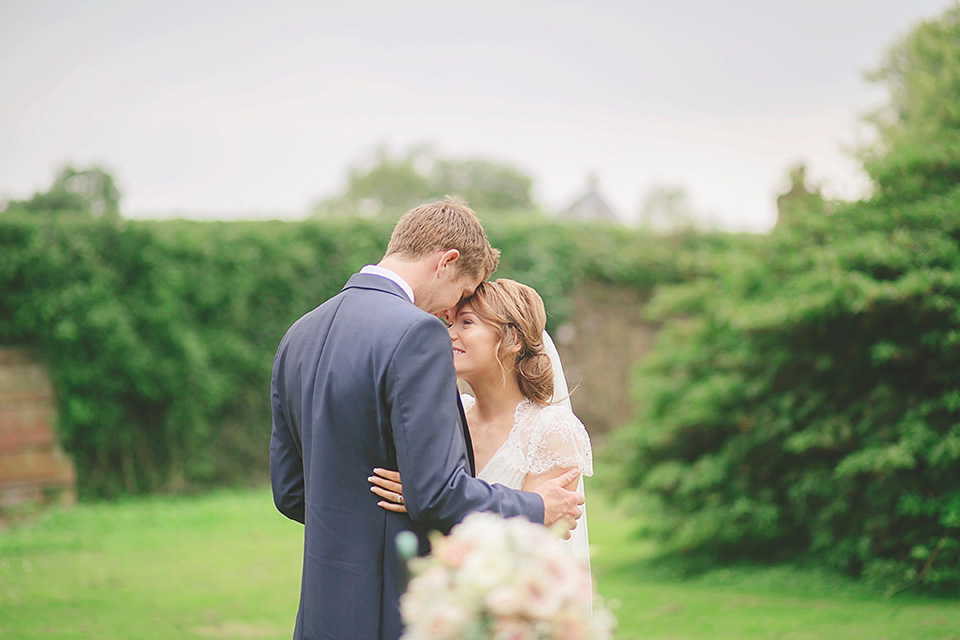 rose pink wedding, dentelle by jenny packham, elegant romantic wedding