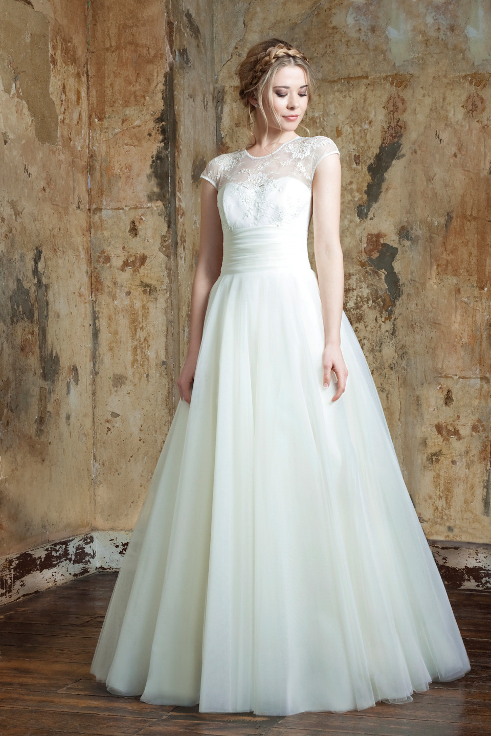 emma hunt london, bridal fashion, london wedding dress designer