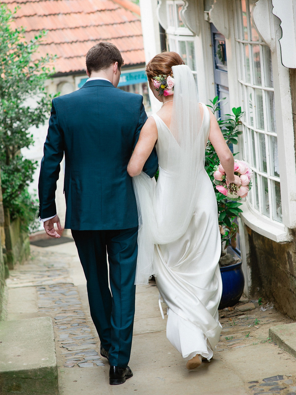 robin hoods bay wedding, seaside wedding, coastal weddings, stephanie swann photography