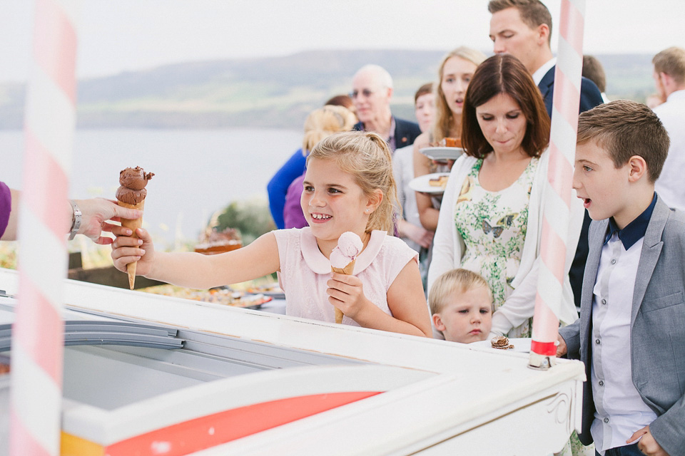 robin hoods bay wedding, seaside wedding, coastal weddings, stephanie swann photography