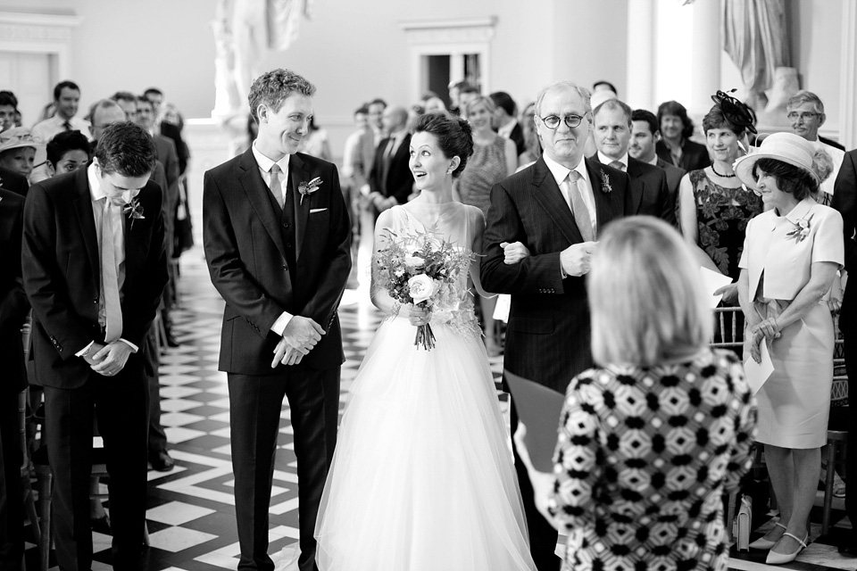 emma sekhon photography, syon park weddings, jesus peiro wedding dress, miss bush bridal surrey