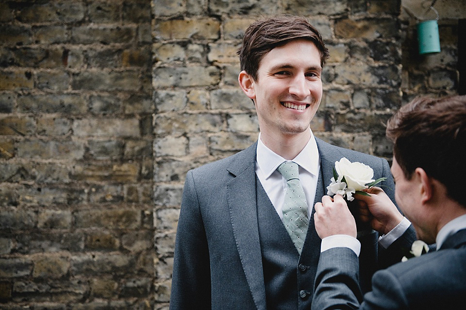 pale green, gold, sage, dalston weddings, baroque style wedding, lily sawyer photography