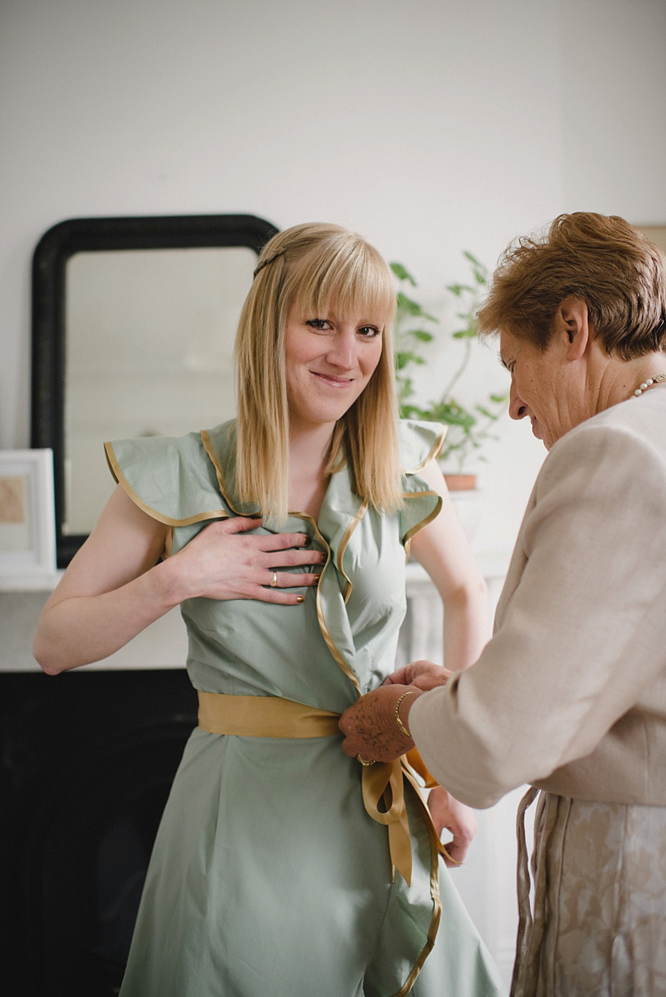 pale green, gold, sage, dalston weddings, baroque style wedding, lily sawyer photography