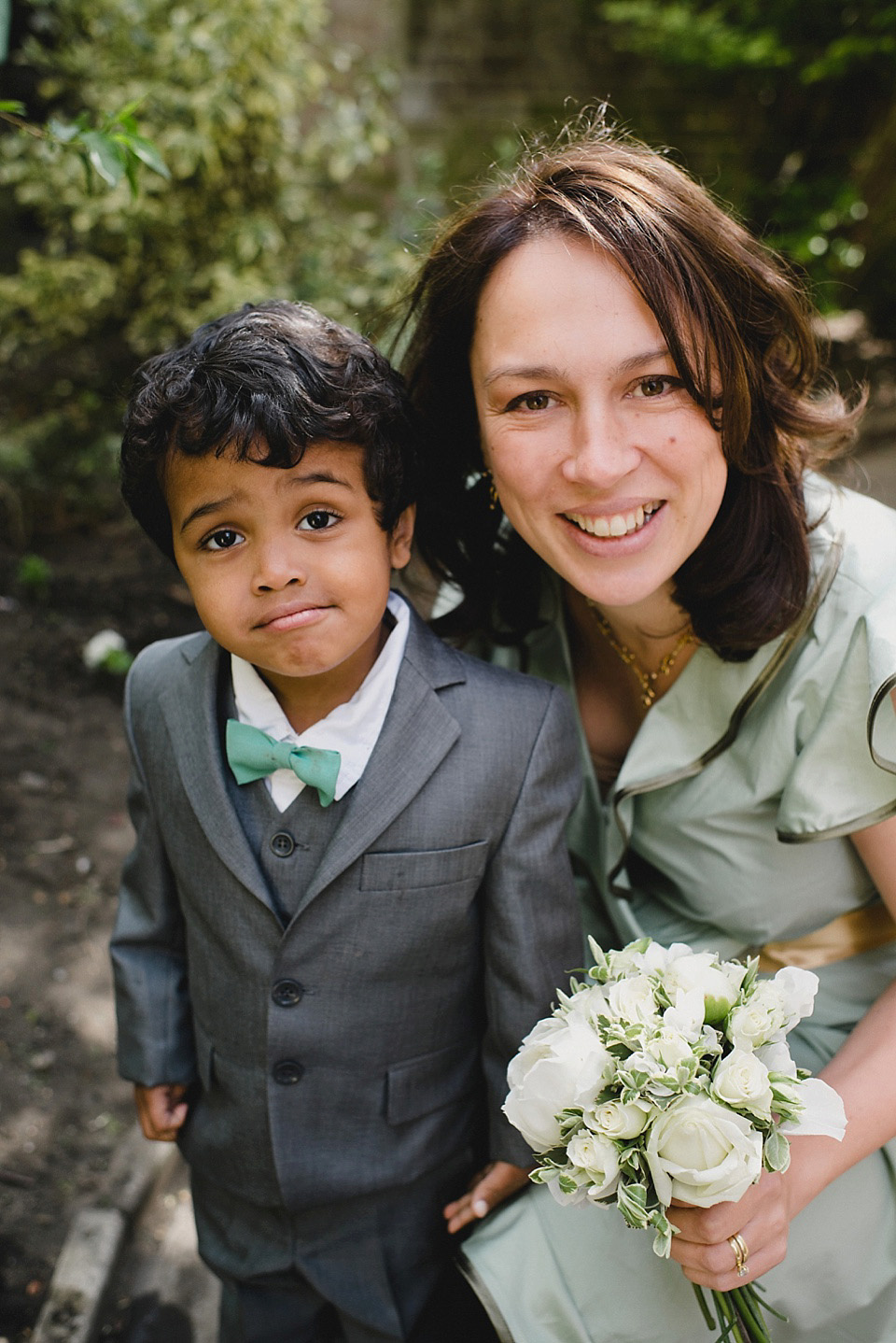 pale green, gold, sage, dalston weddings, baroque style wedding, lily sawyer photography