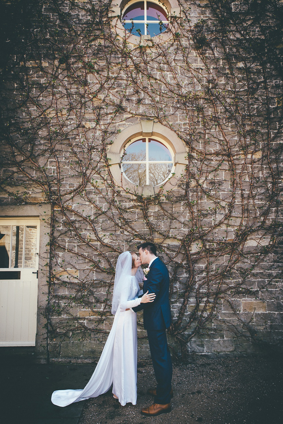 1960s vintage wedding dress, 1960s vintage wedding veil, broughton hall estate skipton wedding venue, shutter go click wedding photography, lovemydress bride, vintage wedding, 1960s vintage wedding, pouffy veil