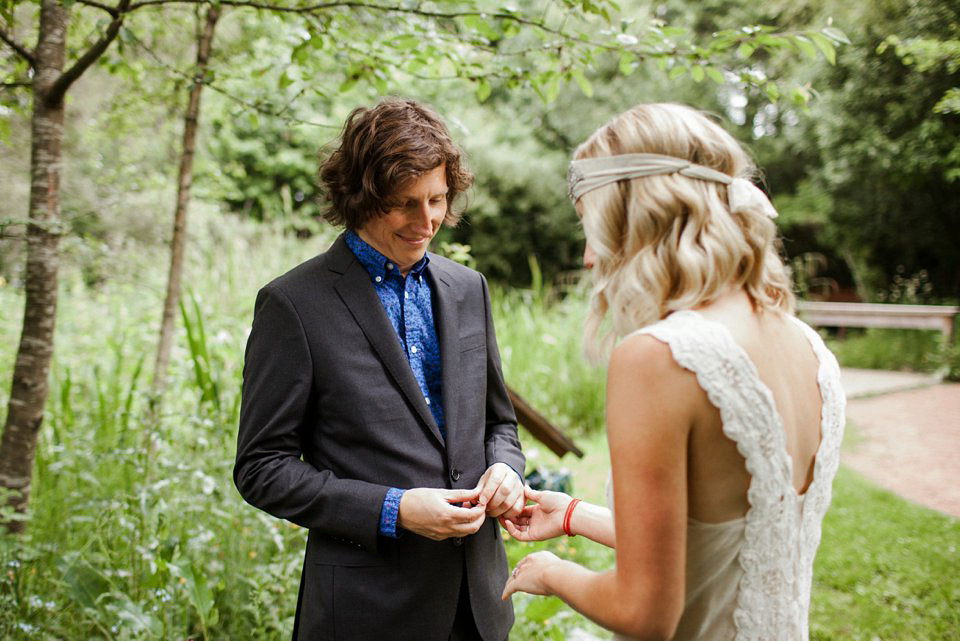 boho bride, elopement, woodland elopement, scottish wedding, flannels australia wedding dress, christopher currie photography, intimate outdoor wedding, humanist wedding, handfasting ribbons