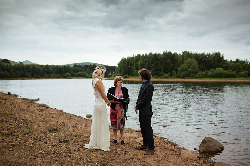 boho bride, elopement, woodland elopement, scottish wedding, flannels australia wedding dress, christopher currie photography, intimate outdoor wedding, humanist wedding, handfasting ribbons