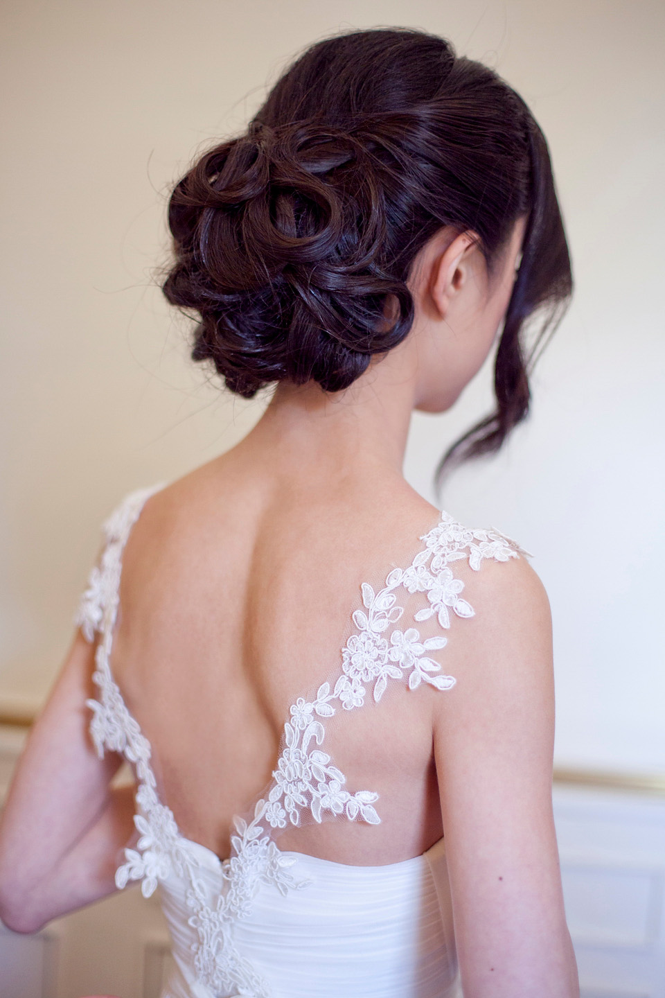 Tatyana Merenyuk wedding dress, black tie wedding, pink peonies, wedding peonies, Chinese bride, Fetcham Park Wedding Venue, Surrey. Photography by Emma Sekhon.