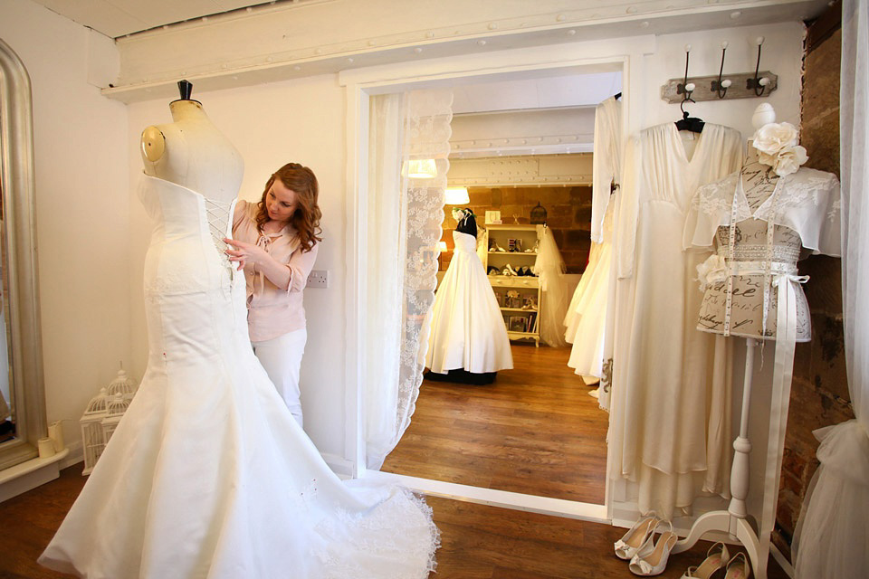 elizabeth malcolm, Derbyshire brides, Derbyshire weddings, Derbyshire wedding boutiques