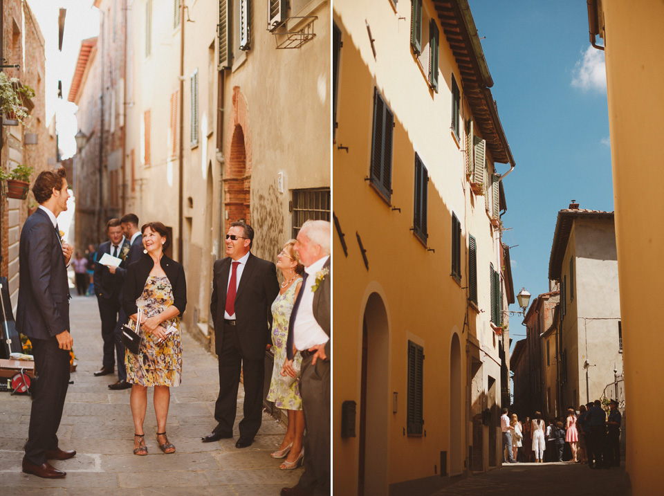 Tuscany wedding, Italian wedding, wedding in Italy, Johanna Hehir gown, Charity shop wedding dress, Oxfam wedding dress, homespun wedding, yellow wedding, yellow bridesmaids dresses // Photography by Ed Peers