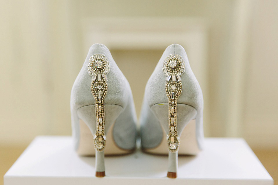 Esme by Jenny Packham, Loch Lomond wedding Scotland, grey wedding, yellow wedding, Humanist hand fasting ceremony.  Struve Photography