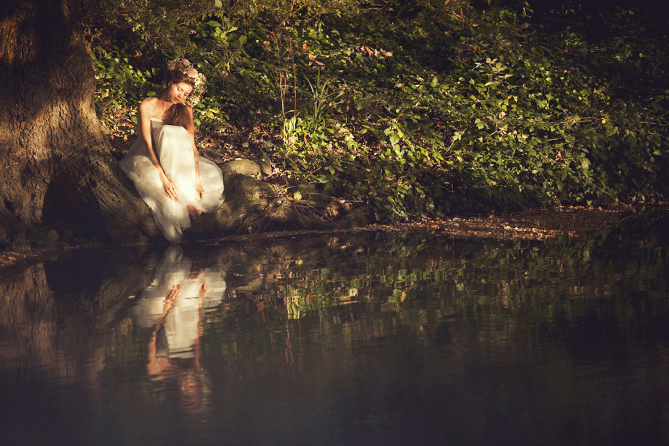 Shanna Melville, romantic and feminine, bespoke handmade wedding dresses - visit shannamelville.com Shanna Melville, romantic and feminine, bespoke handmade wedding dresses - visit shannamelville.com