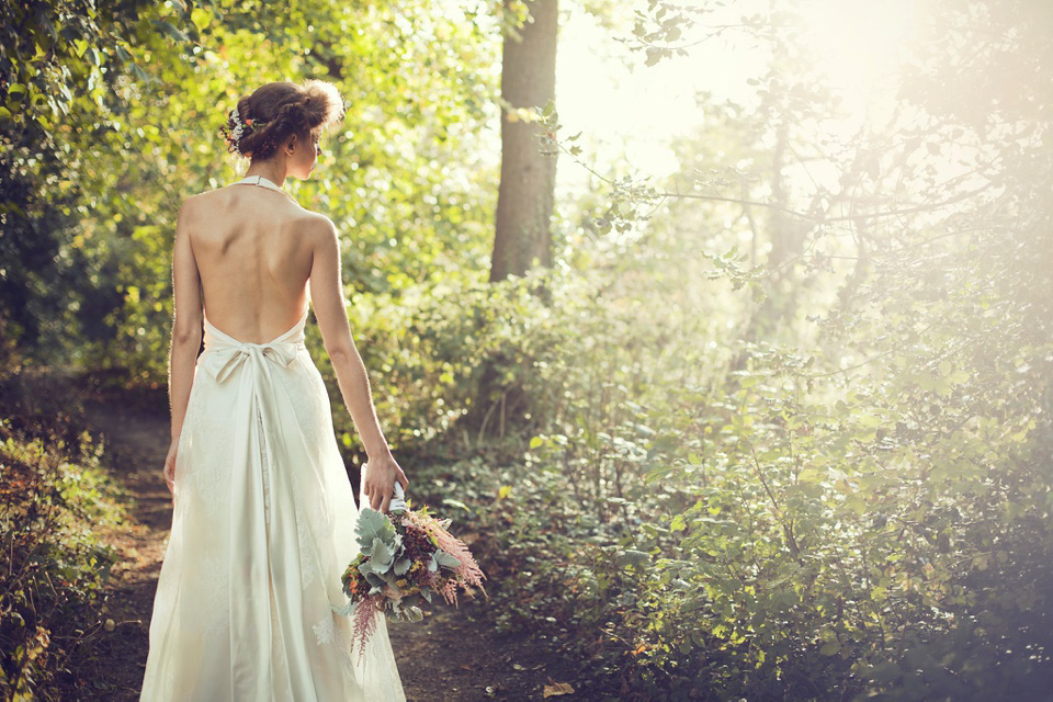 Shanna Melville, romantic and feminine, bespoke handmade wedding dresses - visit shannamelville.com Shanna Melville, romantic and feminine, bespoke handmade wedding dresses - visit shannamelville.com
