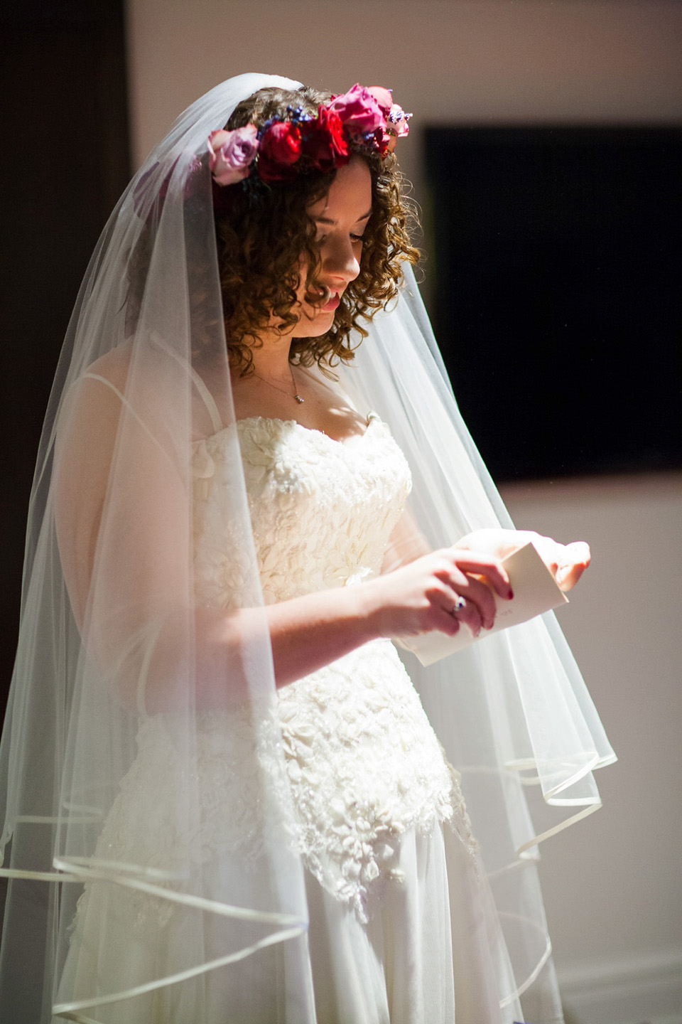 A Bride in Stephanie Allin for her Military Winter Wedding at the Tower of London. Images by Olliver Photography.