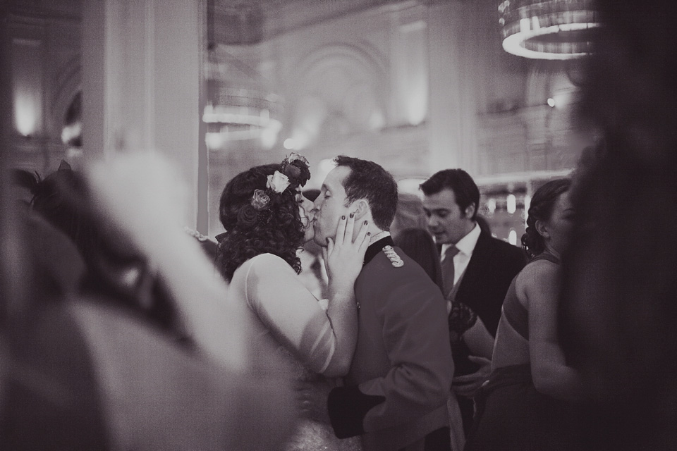 A Bride in Stephanie Allin for her Military Winter Wedding at the Tower of London. Images by Olliver Photography.