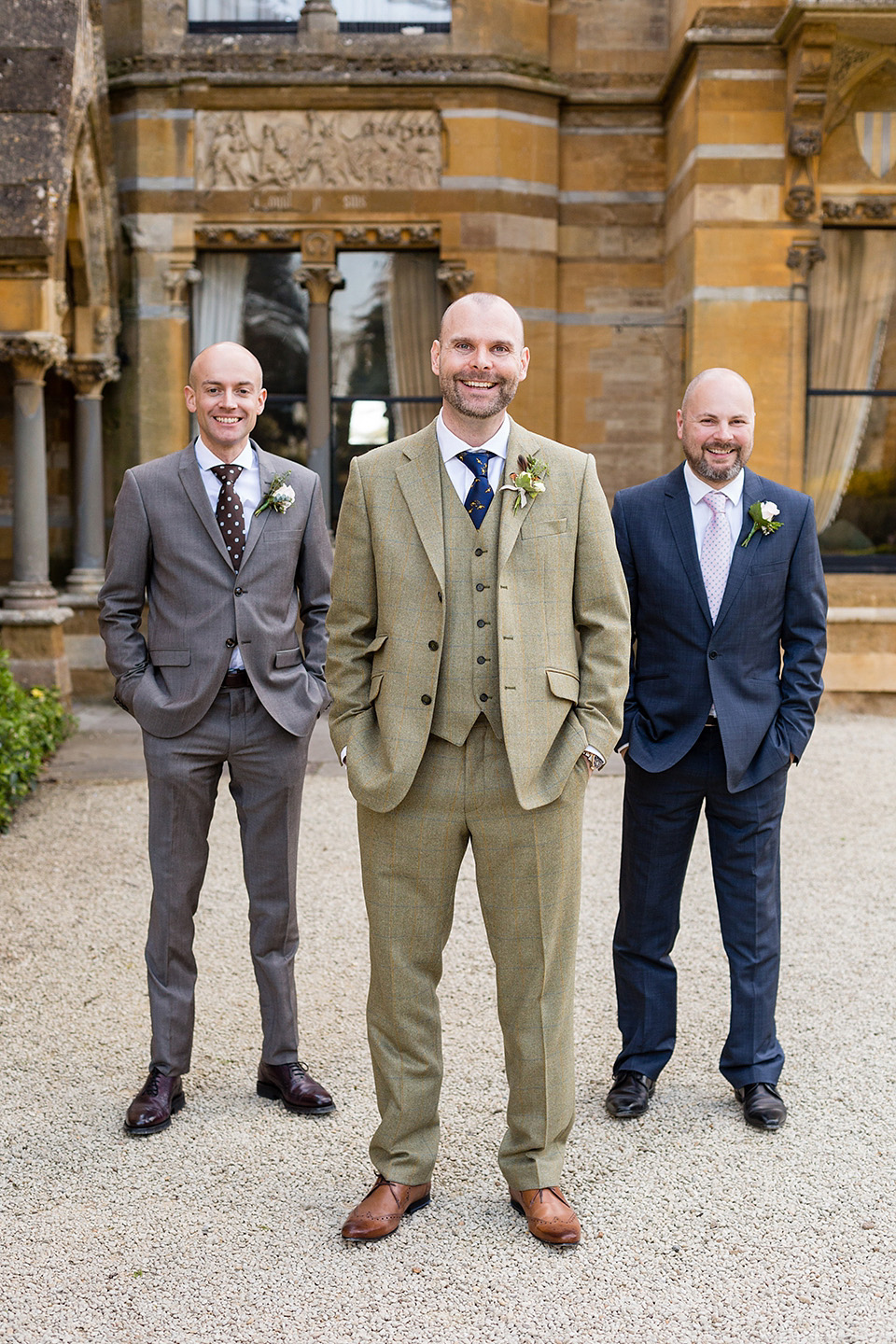 An elegant English wedding in the Spring. The bride wears Kristene by Claire Pettibone. Photography by Jo Hastings.