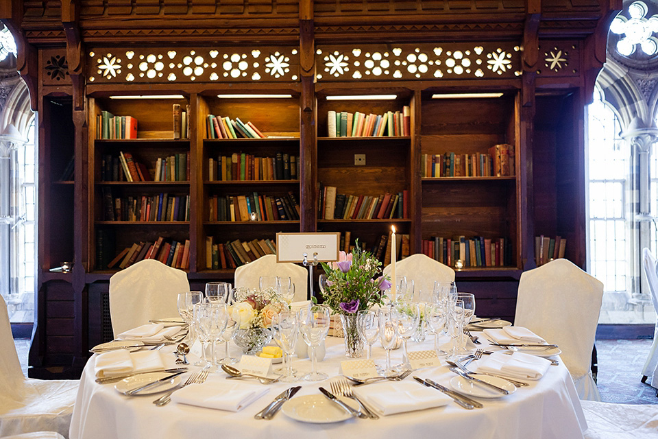 An elegant English wedding in the Spring. The bride wears Kristene by Claire Pettibone. Photography by Jo Hastings.