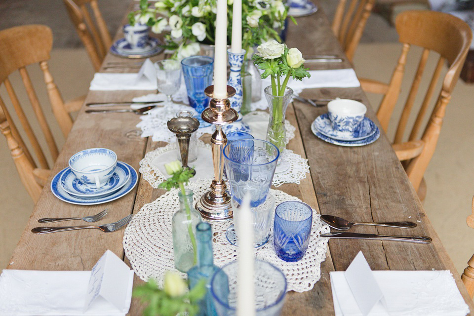 Something blue - a beautiful vintage style wedding inspiration shoot. Photography by Ilaria Petrucci. Styling by Beyond Vintage.