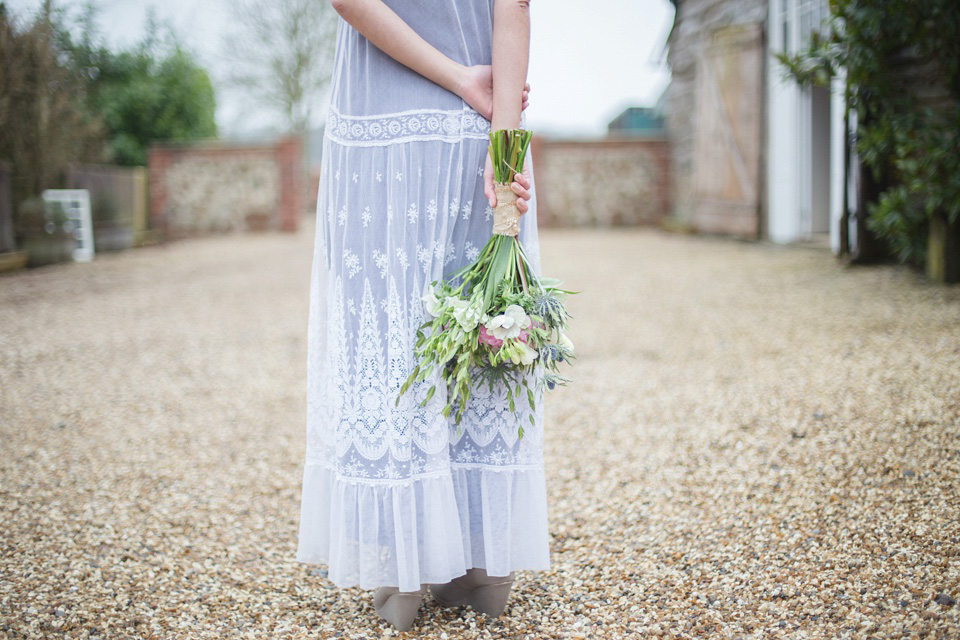 Something blue - a beautiful vintage style wedding inspiration shoot. Photography by Ilaria Petrucci. Styling by Beyond Vintage.