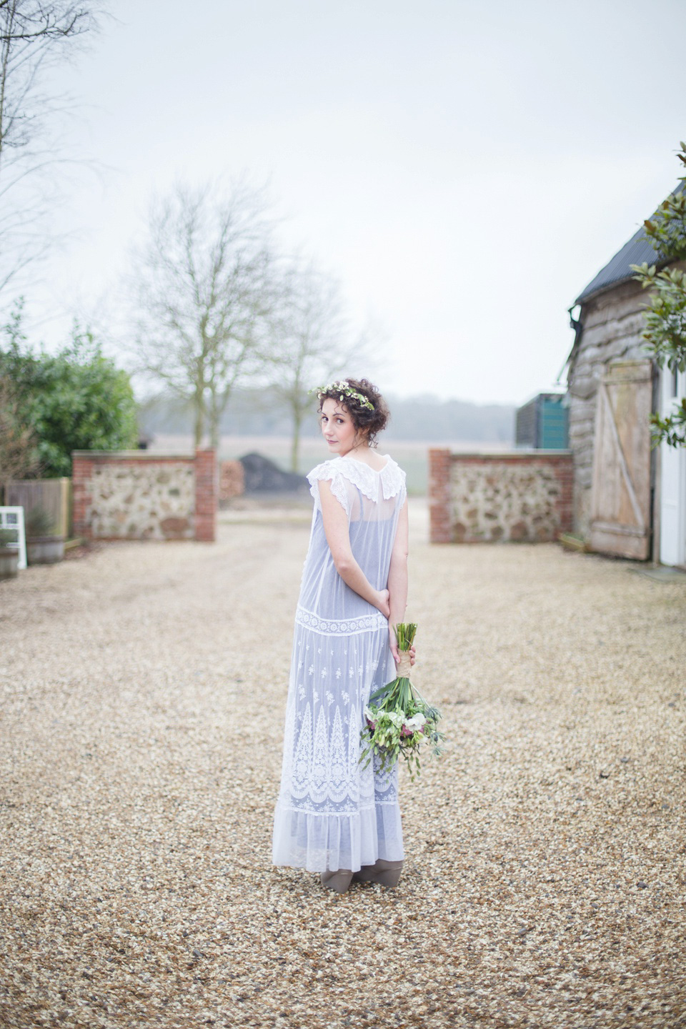 Something blue - a beautiful vintage style wedding inspiration shoot. Photography by Ilaria Petrucci. Styling by Beyond Vintage.