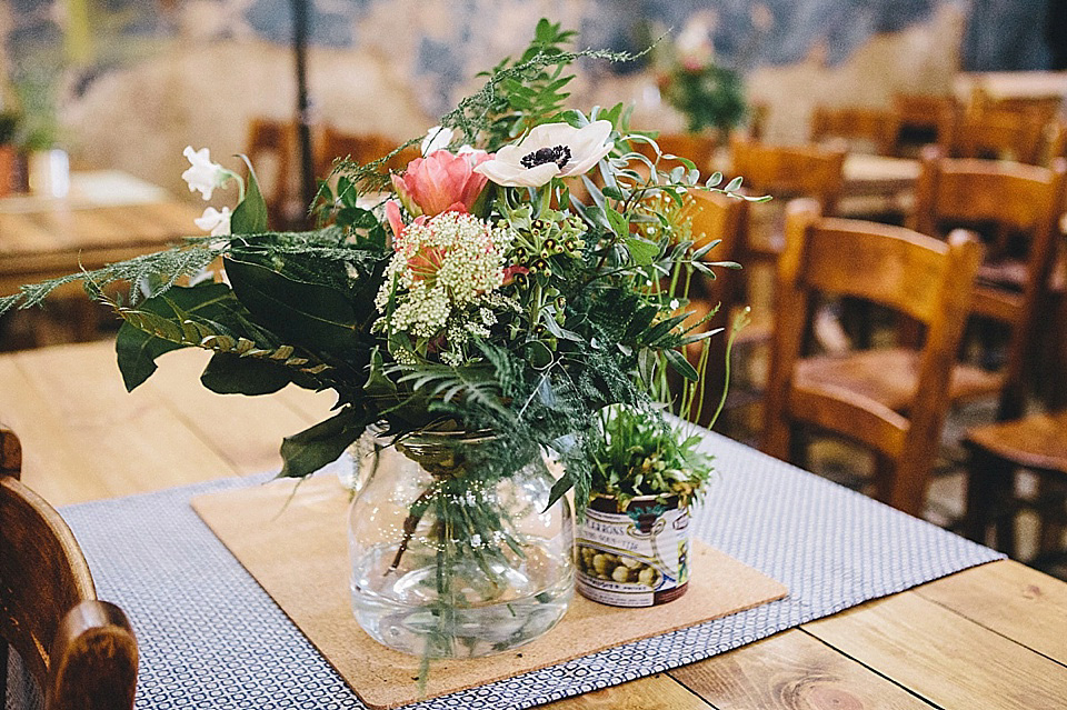 Decayed Decadence - A Modern Vintage London Wedding. Photography by The Twins Weddings and Heather Shuker. The venue is The Asylum in London.