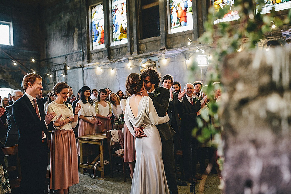 Decayed Decadence - A Modern Vintage London Wedding. Photography by The Twins Weddings and Heather Shuker. The venue is The Asylum in London.