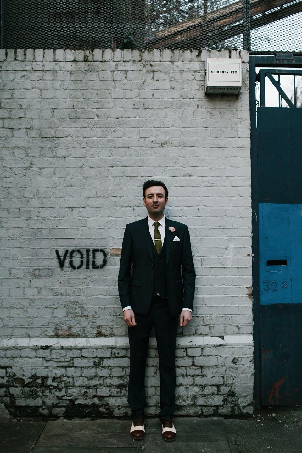 A Modern Industrial South London Wedding. Images by SD Photography.