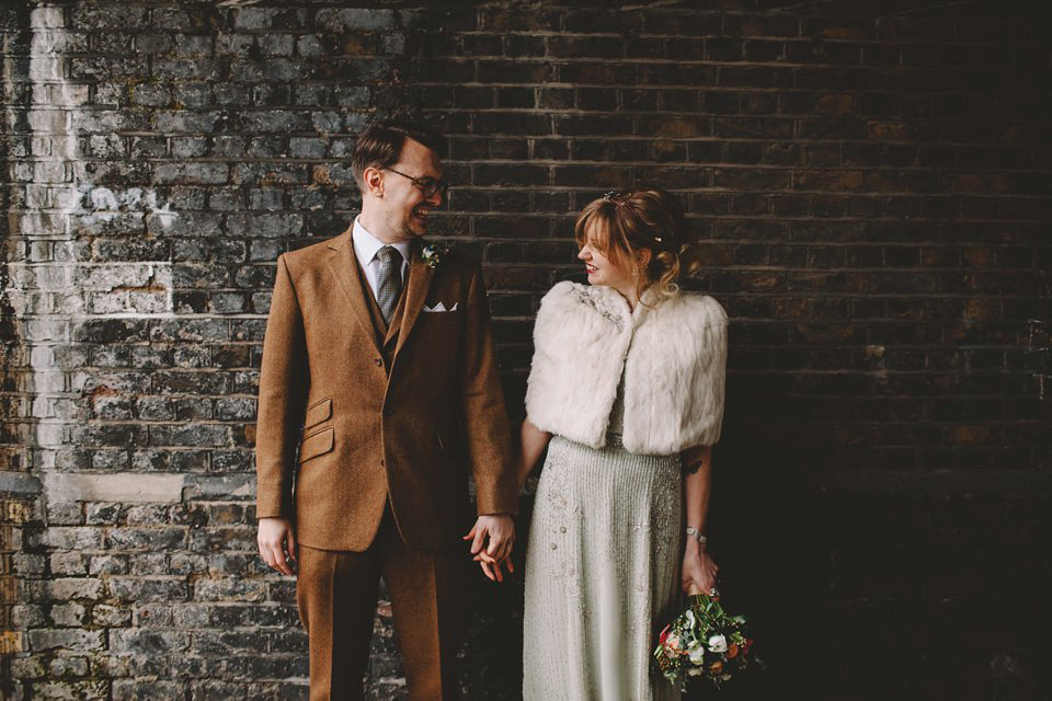 wpid372171 1920s dress East London Pub Wedding 35