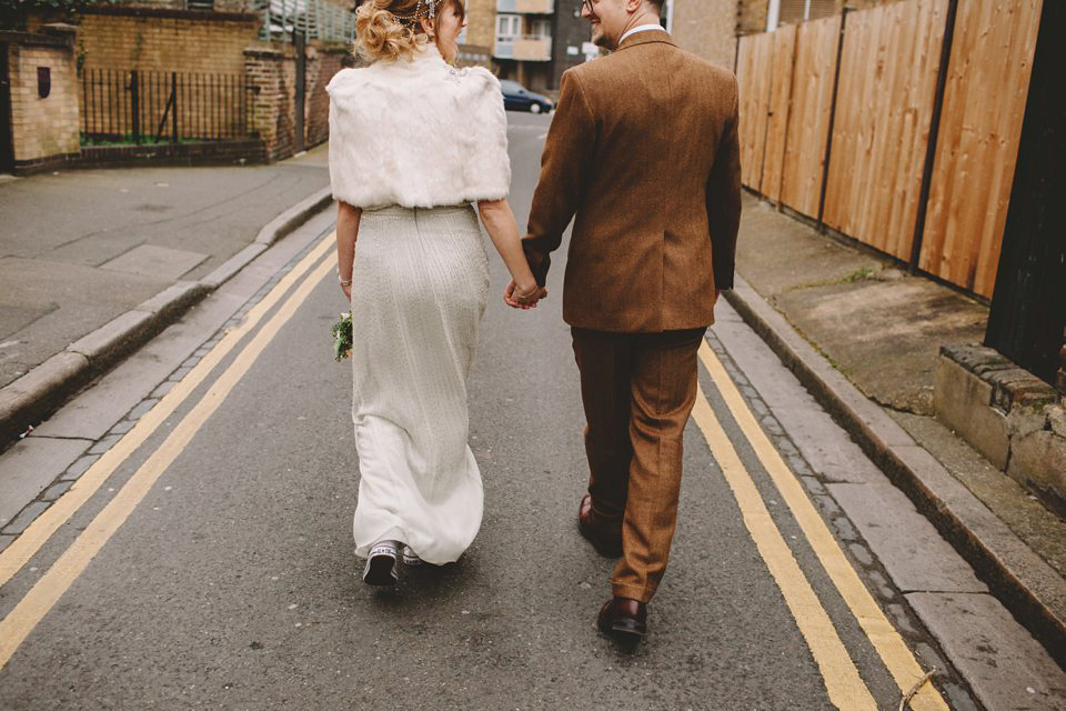 wpid372173 1920s dress East London Pub Wedding 36