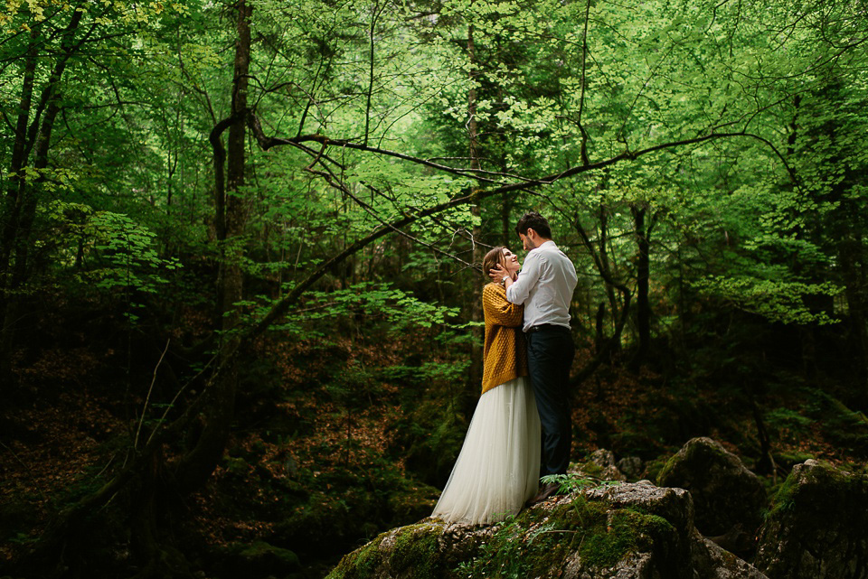 An after the wedding portrait shoot in the beautiful Austrian village of Hallstatt. Images by Land of White Deer Photography.