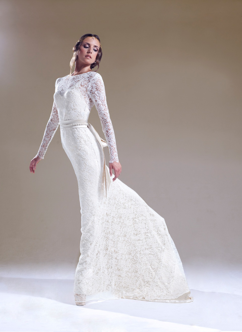 En Pointe – The Graceful & Elegant New Wedding Gown Collection From Sabina Motasem, London