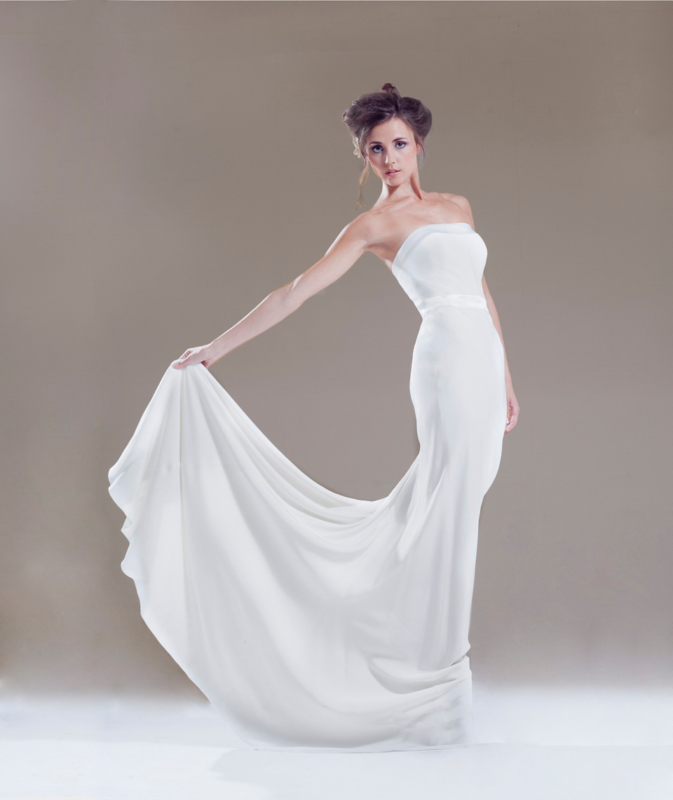 En Pointe – The Graceful & Elegant New Wedding Gown Collection From Sabina Motasem, London