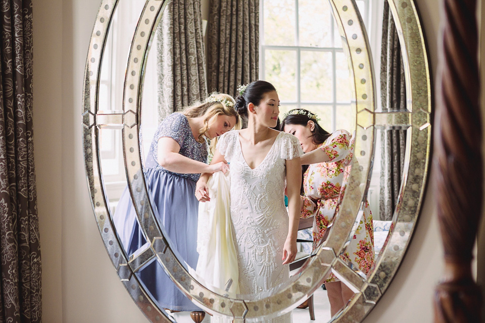 The bride wears Eliza Jane Howell for her elegant Spring wedding at Iscoyd Park. Photography by Jade Osborne.