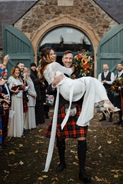 Caro Weiss Photography - wedding photographer in Glasgow, Scotland