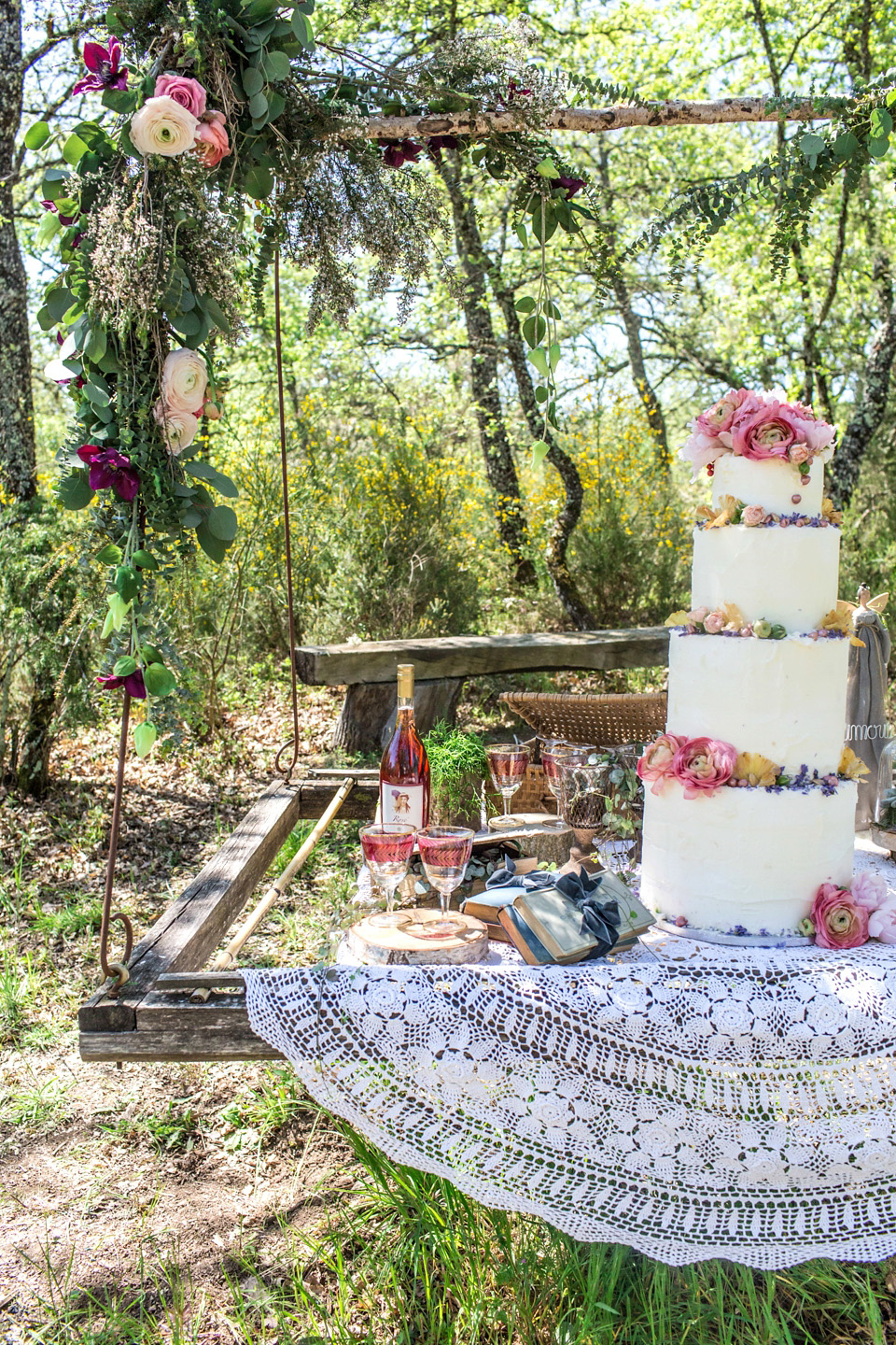 Italian wedding inspiration - relaxed, boho, woodland wedding style. Dresses by Belle & Bunty, Photography by Charlotte Hu, concept + styling by Italian Eye - specialists in wedding and event planning in Italy.