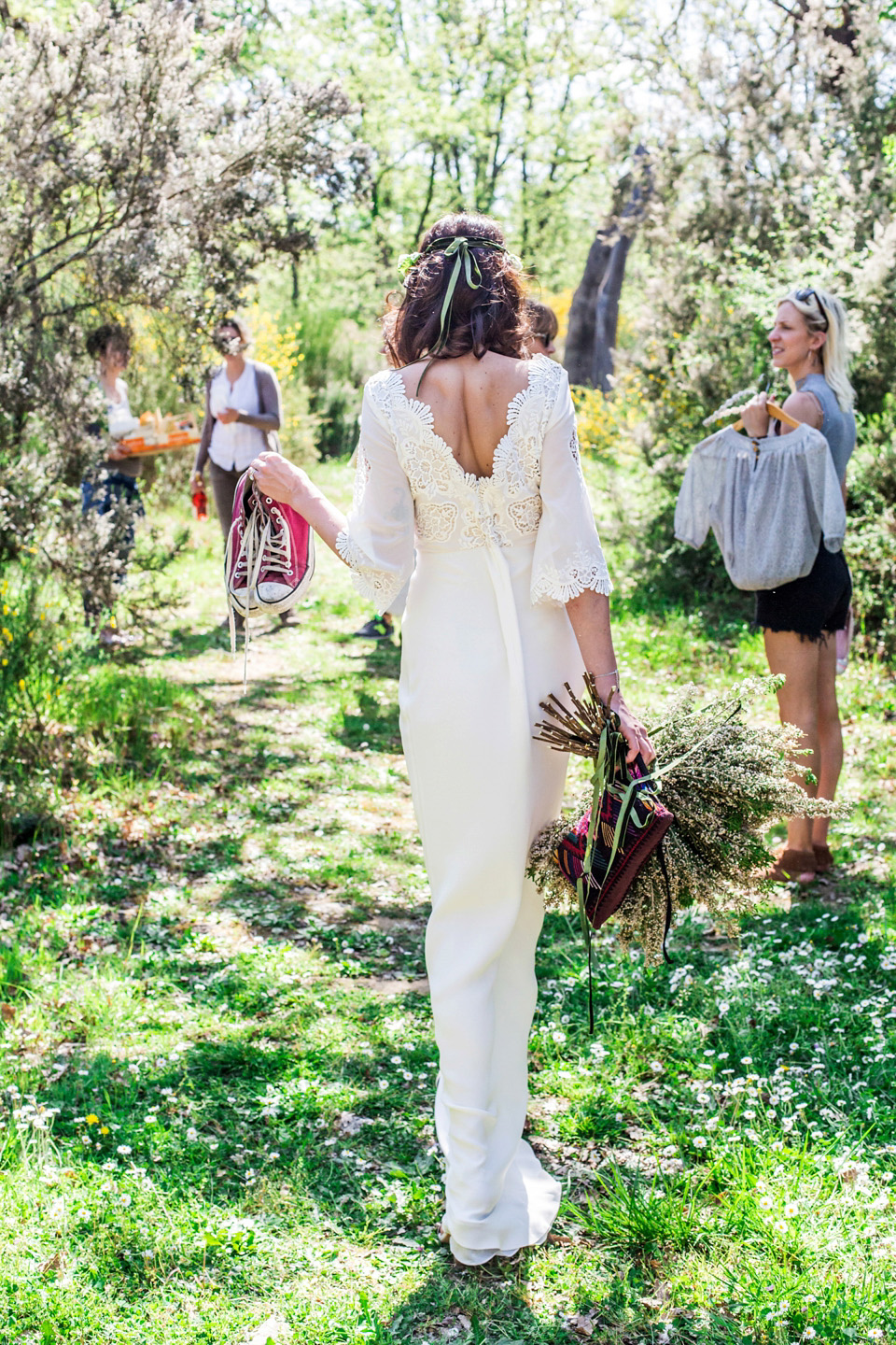 Italian wedding inspiration - relaxed, boho, woodland wedding style. Dresses by Belle & Bunty, Photography by Charlotte Hu, concept + styling by Italian Eye - specialists in wedding and event planning in Italy.