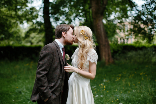 Pale Pink, Gold and Elegant Lace for a Vintage Wedding in Scotland