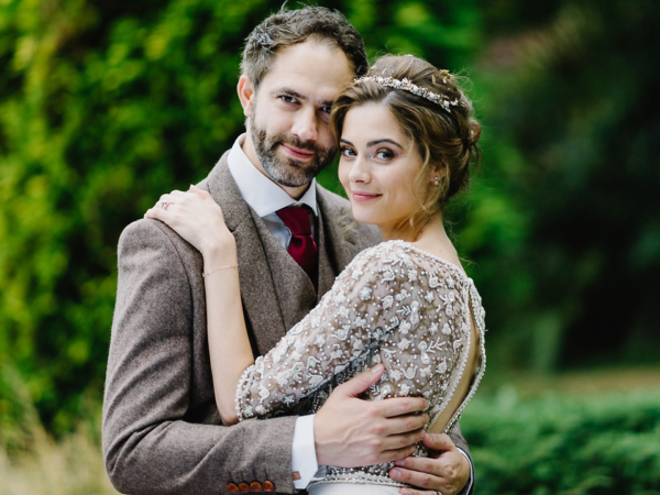 Gold, Glitter and Halfpenny London for a Fairy Tale Dinner Party Wedding