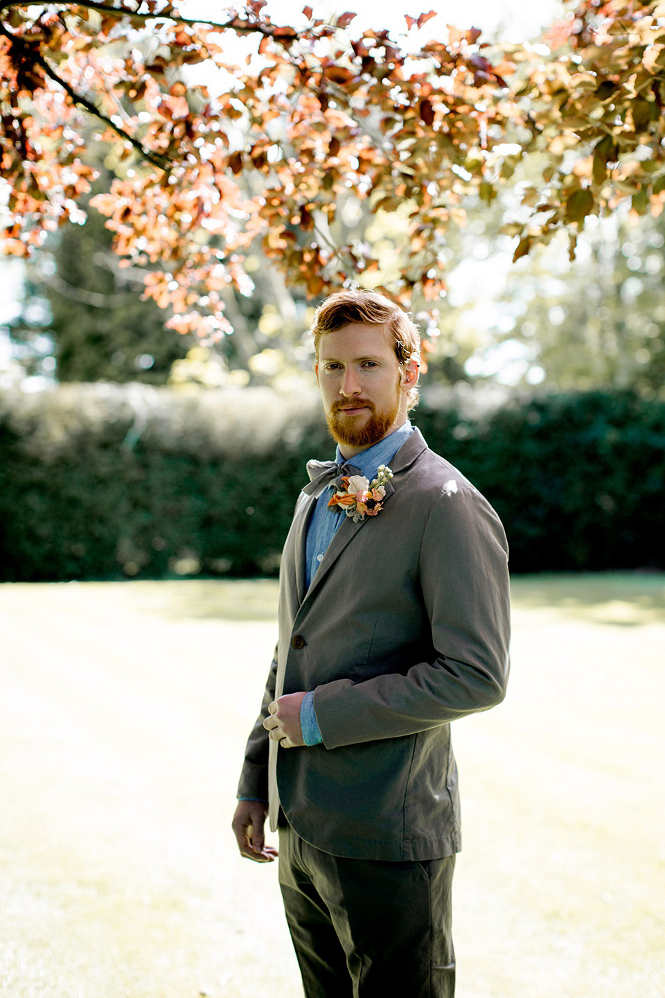 Fine art wedding inspiration - English garden romance. Photography by Rebecca Goddard, floral styling by Jo Flowers.