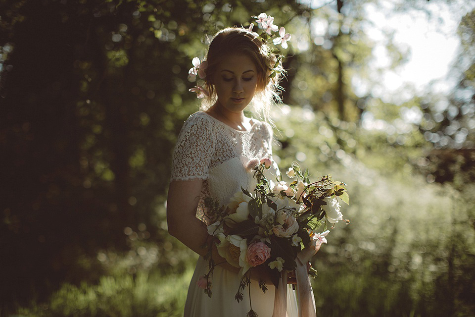 Fine art wedding inspiration - English garden romance. Photography by Rebecca Goddard, floral styling by Jo Flowers.