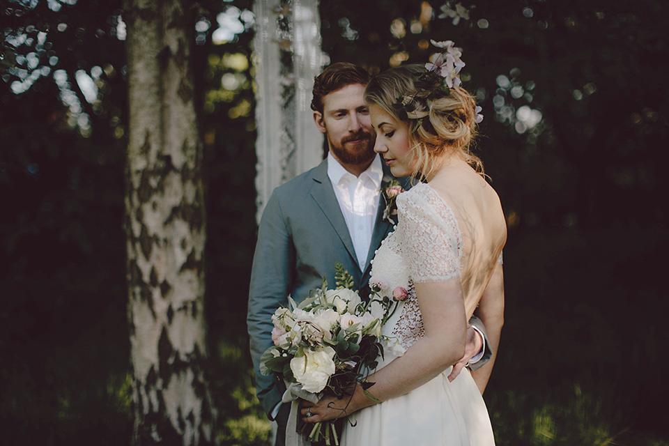 Fine art wedding inspiration - English garden romance. Photography by Rebecca Goddard, floral styling by Jo Flowers.