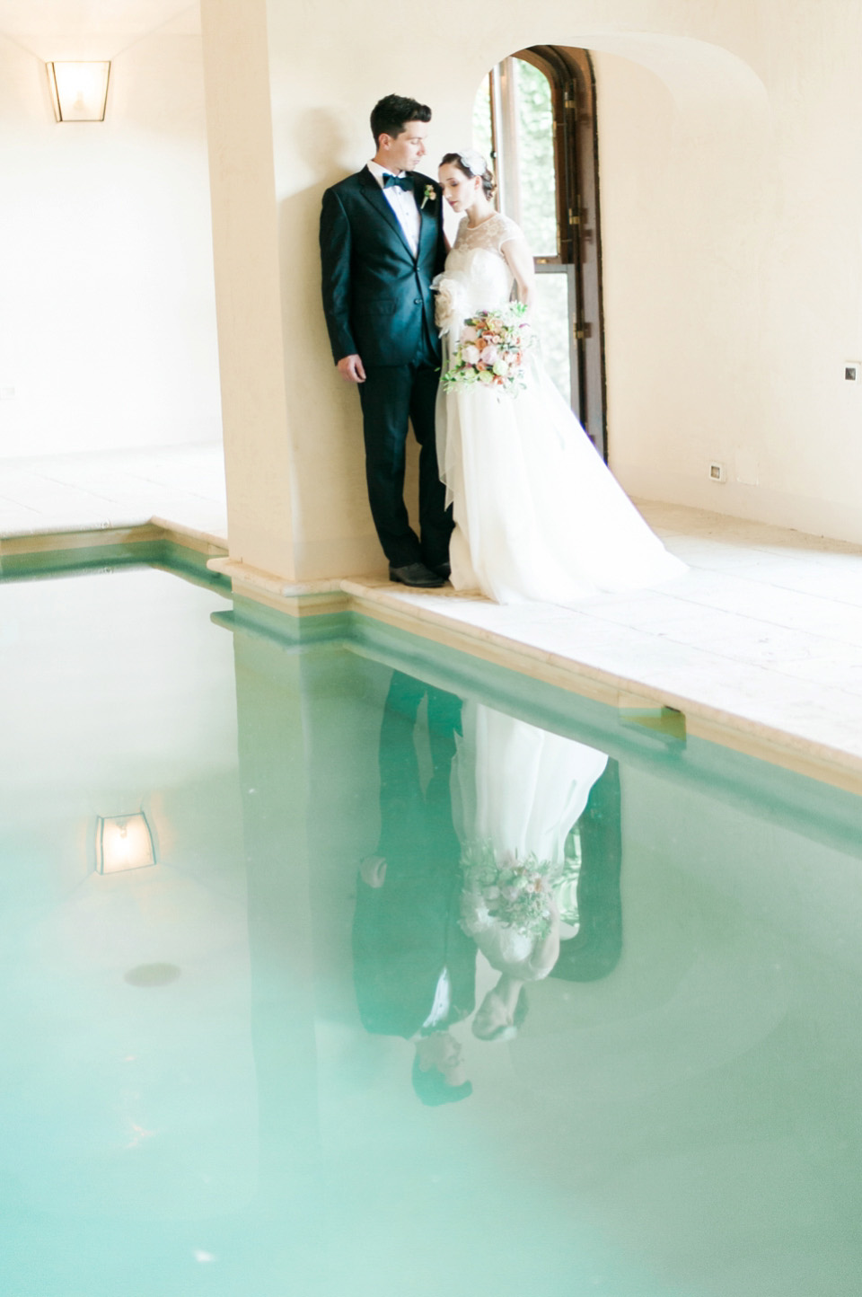 Elegant wedding inspiration at Il Borro in Tuscany Italy. Photography by Kate Nielen.