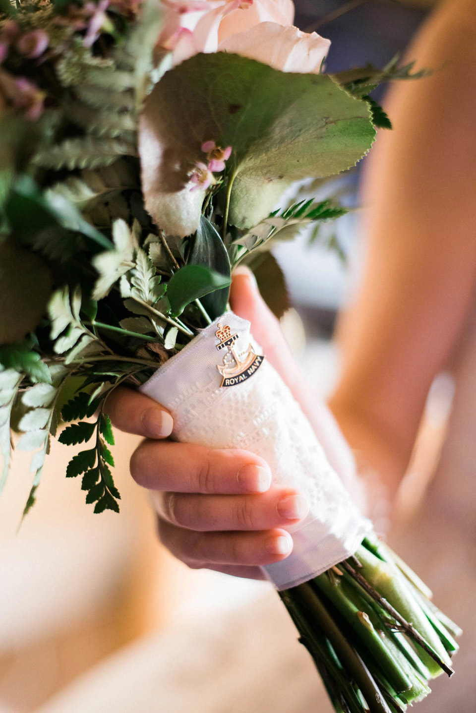 Charlotte Balbier Lace for a Simple, Elegant and Quintessentially English Wedding Charlotte Balbier Lace for a Simple, Elegant and Quintessentially English Wedding